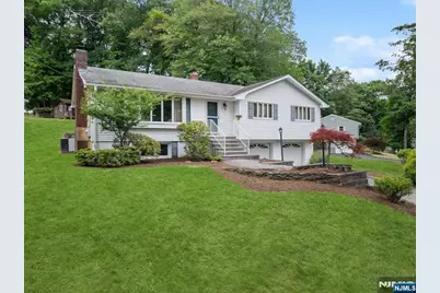 641 Antrim Road, River Vale Township, NJ 07675 - Photo 3