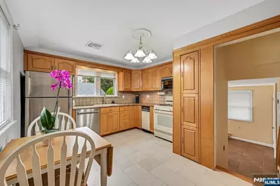 1 Buena Vista Avenue, Hawthorne, NJ 07506 - Photo 7