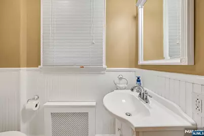 1 Buena Vista Avenue, Hawthorne, NJ 07506 - Photo 15