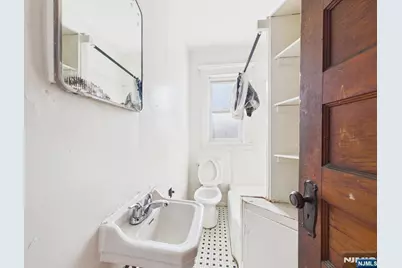 139 Fairview, Prospect Park, NJ 07508 - Photo 9