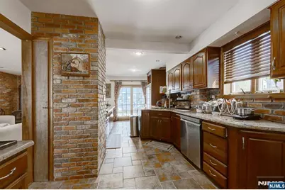 317 Hillcrest, Wood Ridge, NJ 07075 - Photo 19