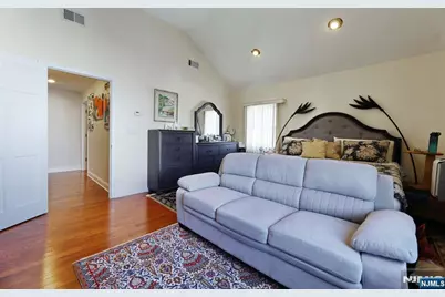 317 Hillcrest, Wood Ridge, NJ 07075 - Photo 25