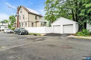 240 End Ave, Newark, NJ 07106 - Photo 45