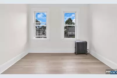 240 End Avenue, Newark, NJ 07106 - Photo 37