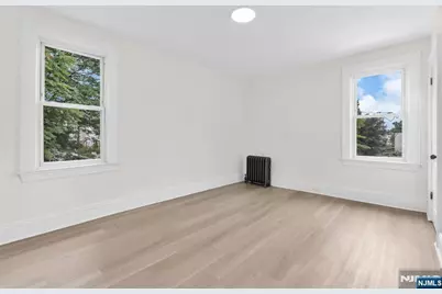 240 End Avenue, Newark, NJ 07106 - Photo 39