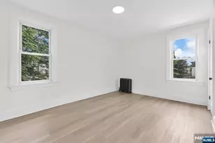 240 End Ave, Newark, NJ 07106 - Photo 39