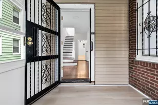 240 End Ave, Newark, NJ 07106 - Photo 43