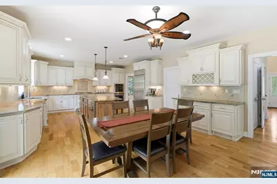 42 Spring Valley Road, Montvale, NJ 07645 - Photo 9