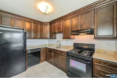 46 Knox Terrace 2A #2A, Wayne, NJ 07470 - Photo 11