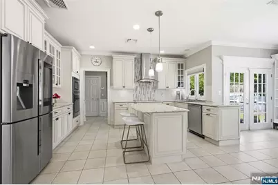18 Henmar Drive, Closter, NJ 07624 - Photo 15