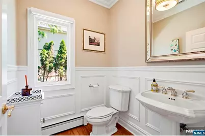 18 Henmar Drive, Closter, NJ 07624 - Photo 9