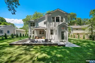 4 Garden Ct, Ho Ho Kus, NJ 07423 - Photo 35