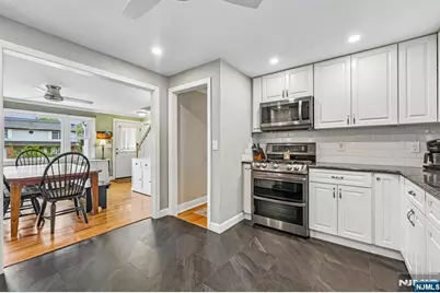 436 Myrtle Avenue, Garwood, NJ 07027 - Photo 15