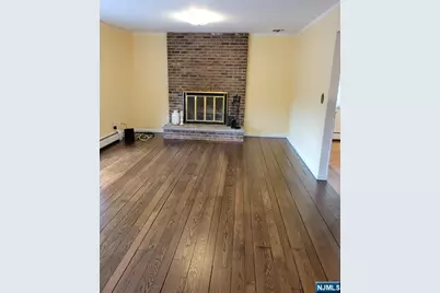 88 Hawthorne Avenue, Park Ridge, NJ 07656 - Photo 11