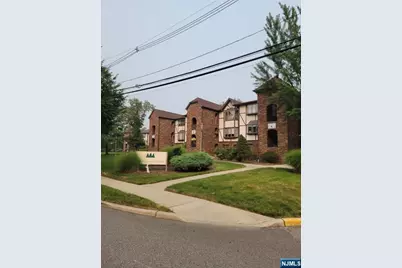 88 Hawthorne Avenue, Park Ridge, NJ 07656 - Photo 1