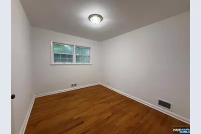 132 Hillside Avenue, Cresskill, NJ 07626 - Photo 13