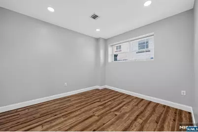 508 2nd Avenue 1 #1, Lyndhurst Township, NJ 07071 - Photo 13