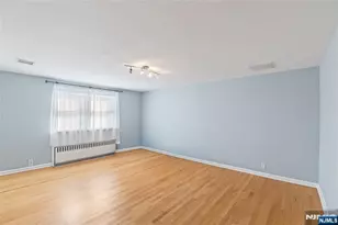 17 Kossuth St, Wallington, NJ 07057 - Photo 17