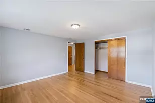 17 Kossuth St, Wallington, NJ 07057 - Photo 21