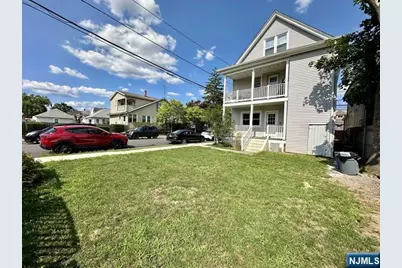 686 Lafayette Avenue, Hawthorne, NJ 07506 - Photo 11