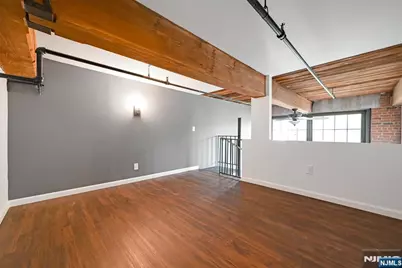384 Trenton Avenue 3E #3E, Paterson, NJ 07503 - Photo 9
