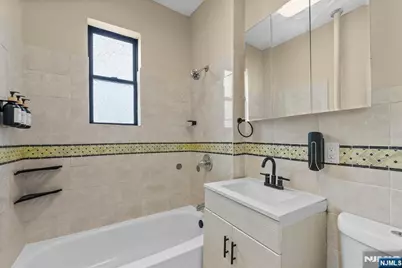 9017 Bergenwood Avenue 2 #2, North Bergen, NJ 07047 - Photo 17