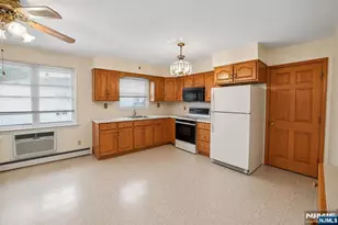 54 Haverhill Ave, Woodland Park, NJ 07424 - Photo 15