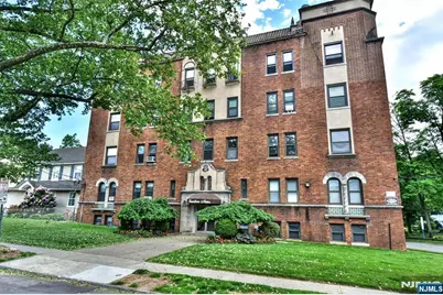 303 Hamilton Place A4 #A4, Hackensack, NJ 07601 - Photo 17