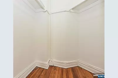 303 Hamilton Place A4 #A4, Hackensack, NJ 07601 - Photo 11
