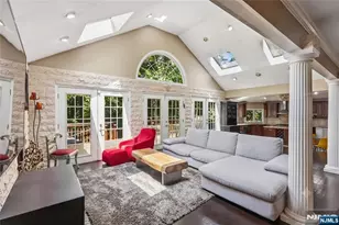 76 Millbrook Cir, Norwood, NJ 07648 - Photo 3