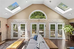76 Millbrook Cir, Norwood, NJ 07648 - Photo 5