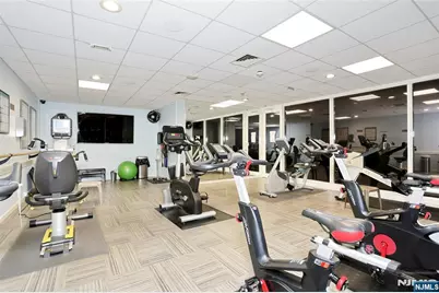 770 Anderson Avenue 5F #5F, Cliffside Park, NJ 07010 - Photo 37