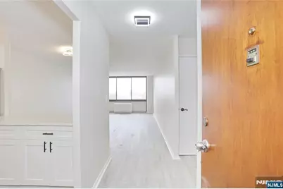 770 Anderson Avenue 5F #5F, Cliffside Park, NJ 07010 - Photo 9