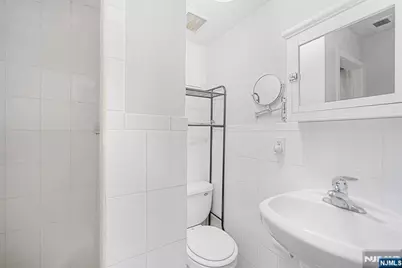 201 Prospect Street, Englewood, NJ 07631 - Photo 19