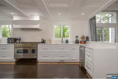 11 Gates Place, Wayne, NJ 07470 - Photo 17