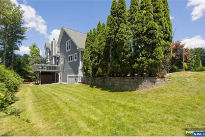 11 Gates Place, Wayne, NJ 07470 - Photo 7