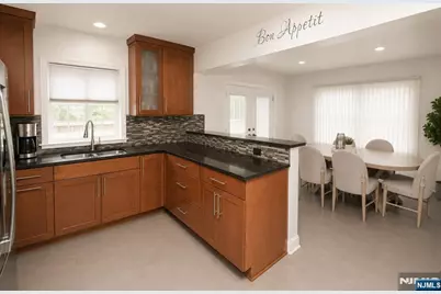 141 Coeyman Avenue, Nutley, NJ 07110 - Photo 23