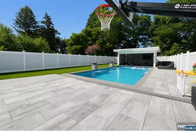 141 Coeyman Avenue, Nutley, NJ 07110 - Photo 17