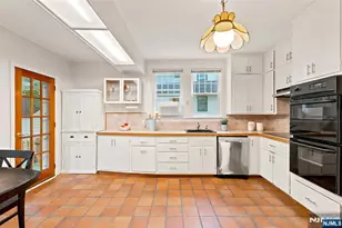35 Glenside Rd, South Orange, NJ 07079 - Photo 19