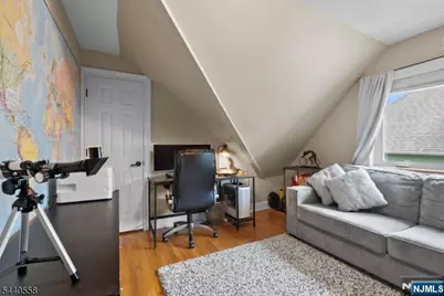 129 Claremont Avenue 2 #2, Montclair, NJ 07042 - Photo 23
