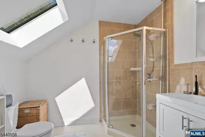 129 Claremont Avenue 2 #2, Montclair, NJ 07042 - Photo 21