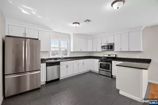508 2nd Ave 2, Lyndhurst Township, NJ 07071 - Photo 7