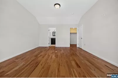 508 2nd Avenue 2 #2, Lyndhurst Township, NJ 07071 - Photo 11