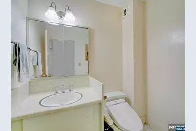 1 Claridge Drive 925 #925, Verona, NJ 07044 - Photo 21