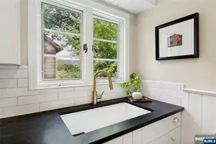 23 Broadview Ave, Maplewood, NJ 07040 - Photo 21