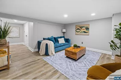 11 Nottingham, West Orange Township, NJ 07052 - Photo 17