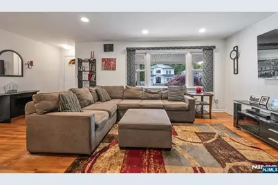 799 Millbrook Road, River Edge, NJ 07661 - Photo 5