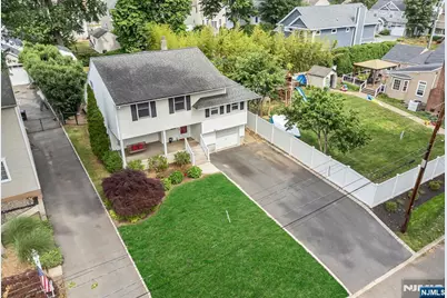 799 Millbrook Road, River Edge, NJ 07661 - Photo 37