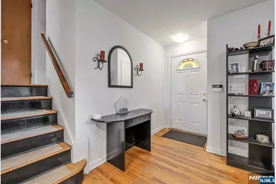 799 Millbrook Road, River Edge, NJ 07661 - Photo 3