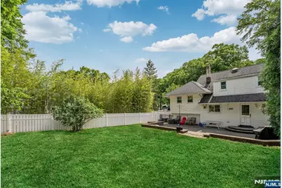 799 Millbrook Road, River Edge, NJ 07661 - Photo 27